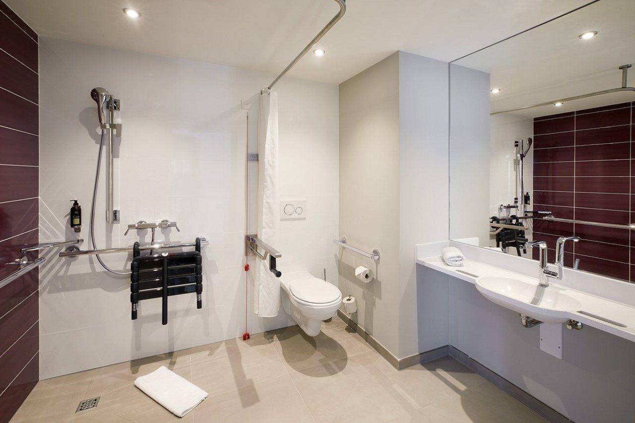 Premier Inn Stuttgart City Europaviertel Exteriör bild